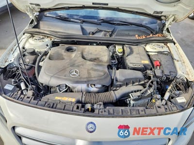 Zdjęcie 12 z 14 samochodu: 2015 MERCEDES-BENZ GLA 250 VIN:WDCTG4EBXFJ123005 - miniatura