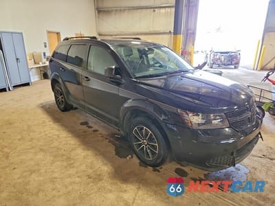 Czwarte zdjęcie samochodu z boku: 2018 DODGE JOURNEY SE VIN:3C4PDCAB1JT526792 - miniatura