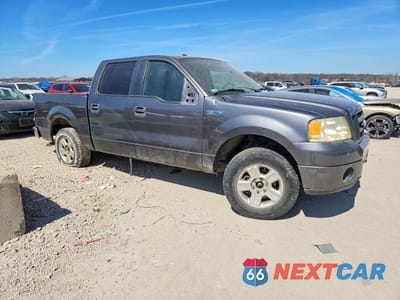 Czwarte zdjęcie samochodu z boku: 2007 FORD F150 SUPERCREW VIN:1FTPW12V47KD59975 - miniatura