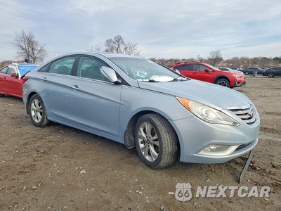 Czwarte zdjęcie samochodu z boku: 2013 HYUNDAI SONATA LIMITED VIN:5NPEC4AC5DH585311 - miniatura