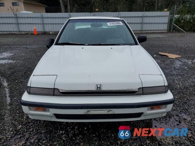 Piąte zdjęcie samochodu w środku: 1989 HONDA ACCORD LX VIN:JHMCA5631KC030729 - miniatura