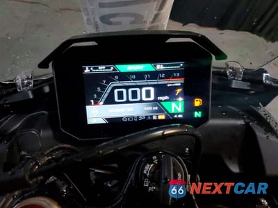 Zdjęcie 7 z 9 samochodu: 2024 APRILIA TUONO V4 1100 VIN:ZD4KZUA05RS001039 - miniatura