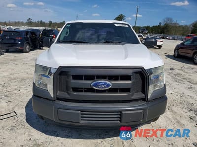 Piąte zdjęcie samochodu w środku: 2015 FORD F150 SUPERCREW VIN:1FTEW1C85FKF07629 - miniatura