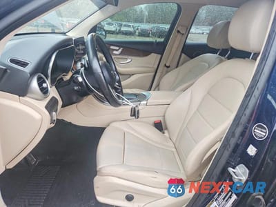 Zdjęcie 7 z 12 samochodu: 2021 MERCEDES-BENZ GLC 300 4MATIC VIN:W1N0G8EB5MF926846 - miniatura
