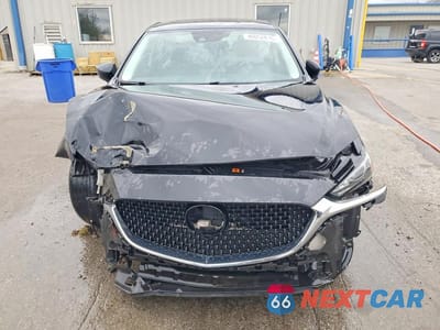 Piąte zdjęcie samochodu w środku: 2021 MAZDA 6 TOURING VIN:JM1GL1VM7M1605401 - miniatura