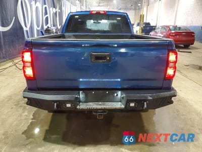 Zdjęcie 6 z 11 samochodu: 2017 CHEVROLET SILVERADO K1500 LT VIN:1GCVKREC7HZ243318 - miniatura