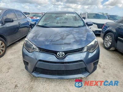 Piąte zdjęcie samochodu w środku: 2015 TOYOTA COROLLA L VIN:2T1BURHE0FC366458 - miniatura