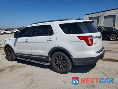 Drugie zdjęcie samochodu z przodu: 2018 FORD EXPLORER XLT VIN:1FM5K7D82JGA63825 - miniatura