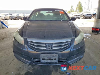 Piąte zdjęcie samochodu w środku: 2011 HONDA ACCORD EX VIN:1HGCP2F70BA057273 - miniatura