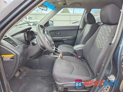 Zdjęcie 7 z 12 samochodu: 2011 KIA SOUL + VIN:KNDJT2A2XB7260987 - miniatura
