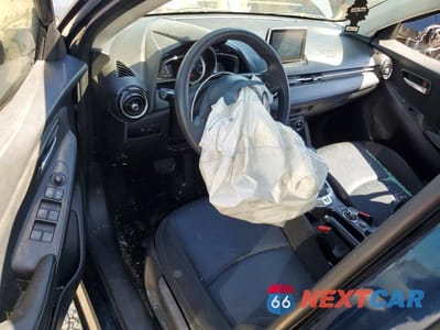 Zdjęcie 8 z 12 samochodu: 2017 TOYOTA YARIS IA BASE VIN:3MYDLBYV6HY191964 - miniatura