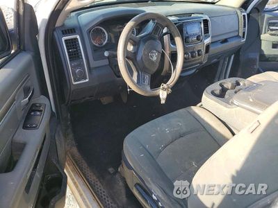 Zdjęcie 8 z 13 samochodu: 2013 RAM 1500 SLT VIN:3C6JR6EP6DG524328 - miniatura