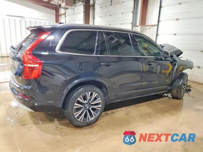 Trzecie zdjęcie samochodu z tyłu: 2022 VOLVO XC90 T5 MOMENTUM VIN:YV4102PK5N1816059 - miniatura