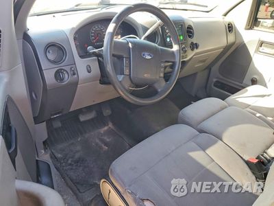 Zdjęcie 8 z 13 samochodu: 2006 FORD F150 VIN:1FTRF12W76NA39290 - miniatura