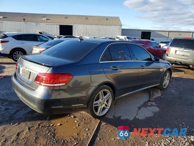 Trzecie zdjęcie samochodu z tyłu: 2016 MERCEDES-BENZ E 350 4MATIC VIN:WDDHF8JB0GB284170 - miniatura