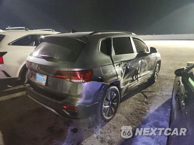 Trzecie zdjęcie samochodu z tyłu: 2024 VOLKSWAGEN TAOS S VIN:3VV5X7B22RM001784 - miniatura
