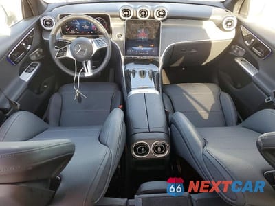 Zdjęcie 8 z 13 samochodu: 2025 MERCEDES-BENZ GLC 300 VIN:W1NKM4GB7SF395931 - miniatura