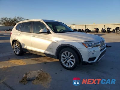 Czwarte zdjęcie samochodu z boku: 2017 BMW X3 XDRIVE28I VIN:5UXWX9C51H0T10038 - miniatura