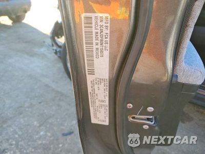 Zdjęcie 12 z 12 samochodu: 2022 JEEP COMPASS LATITUDE LUX VIN:3C4NJDFB0NT156570 - miniatura