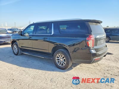 Drugie zdjęcie samochodu z przodu: 2021 CHEVROLET SUBURBAN C1500 LT VIN:1GNSCCKD5MR198472 - miniatura
