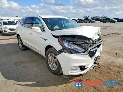 Czwarte zdjęcie samochodu z boku: 2018 BUICK ENCLAVE ESSENCE VIN:5GAERBKW2JJ216017 - miniatura