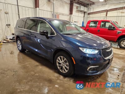 Czwarte zdjęcie samochodu z boku: 2024 CHRYSLER PACIFICA TOURING L VIN:2C4RC3BG2RR181700 - miniatura