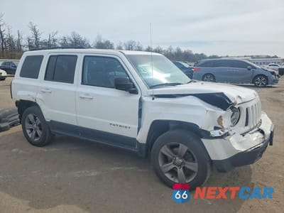 Czwarte zdjęcie samochodu z boku: 2015 JEEP PATRIOT LATITUDE VIN:1C4NJRFB9FD143496 - miniatura