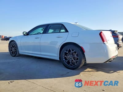 Drugie zdjęcie samochodu z przodu: 2022 CHRYSLER 300 TOURING L VIN:2C3CCASG2NH236967 - miniatura