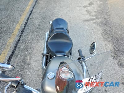 Piąte zdjęcie samochodu w środku: 2018 KAWASAKI VN900 B VIN:JKAVN2B12JA094087 - miniatura
