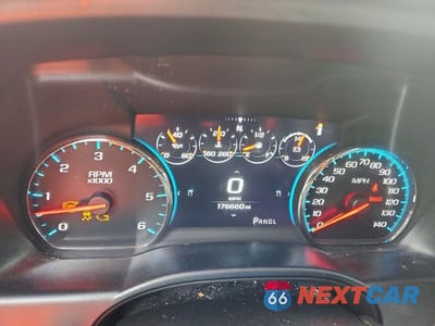 Zdjęcie 9 z 12 samochodu: 2017 GMC SIERRA K1500 DENALI VIN:3GTU2PEJ7HG296180 - miniatura