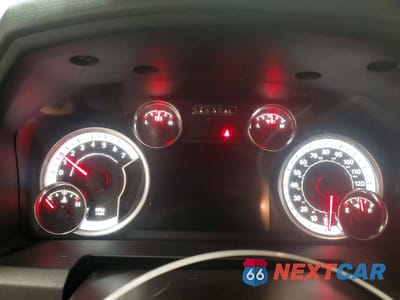 Zdjęcie 9 z 12 samochodu: 2013 RAM 1500 SLT VIN:1C6RR7GT7DS506125 - miniatura