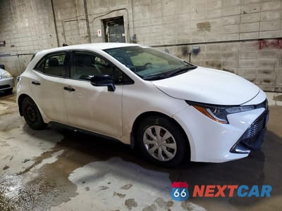 Czwarte zdjęcie samochodu z boku: 2022 TOYOTA COROLLA HATCHBACK SE NIGHTSHADE EDITION VIN:JTND4MBE7N3156527 - miniatura