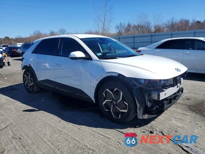 Czwarte zdjęcie samochodu z boku: 2024 HYUNDAI IONIQ 5 SEL VIN:KM8KN4DE0RU270015 - miniatura
