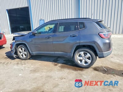 Drugie zdjęcie samochodu z przodu: 2018 JEEP COMPASS LATITUDE VIN:3C4NJCBB3JT293383 - miniatura