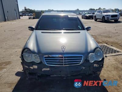 Piąte zdjęcie samochodu w środku: 2007 MERCEDES-BENZ C 230 VIN:WDBRF52H77F854611 - miniatura