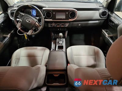 Zdjęcie 8 z 11 samochodu: 2019 TOYOTA TACOMA SR5 V6 VIN:3TMDZ5BNXKM074023 - miniatura