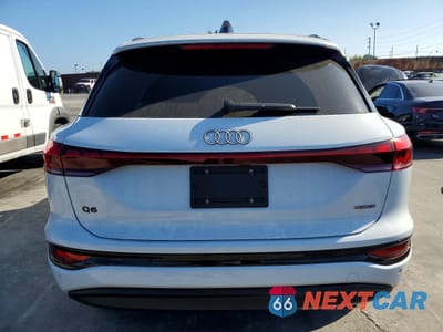 Zdjęcie 6 z 14 samochodu: 2025 AUDI Q6 E-TRON PREMIUM VIN:WA114BGF0SA041525 - miniatura