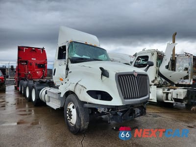 2025 INTERNATIONAL LT62F SEMI TRUCK 3HSDZTZR2SN152423 - główne zdjęcie licytacji z USA - miniatura