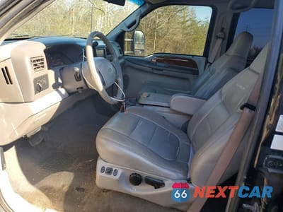 Zdjęcie 7 z 14 samochodu: 2001 FORD F350 SUPER DUTY VIN:1FTWW33F11EC16096 - miniatura