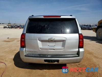 Zdjęcie 6 z 13 samochodu: 2015 CHEVROLET SUBURBAN C1500 LT VIN:1GNSCJKC9FR290067 - miniatura