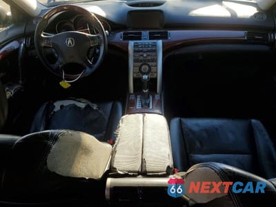Zdjęcie 8 z 11 samochodu: 2010 ACURA RL VIN:JH4KB2F67AC000506 - miniatura