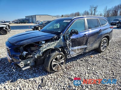 2024 TOYOTA HIGHLANDER HYBRID XLE 5TDKBRCH8RS631694 - główne zdjęcie licytacji z USA - miniatura