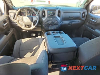 Zdjęcie 8 z 12 samochodu: 2021 CHEVROLET SILVERADO C1500 CUSTOM VIN:1GCPWBEK3MZ449953 - miniatura