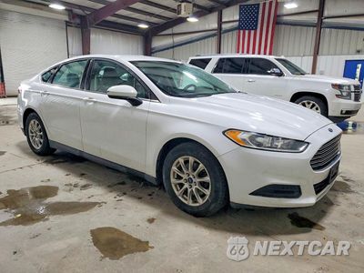 Czwarte zdjęcie samochodu z boku: 2015 FORD FUSION S VIN:1FA6P0G75F5120516 - miniatura