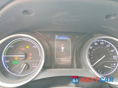 Zdjęcie 9 z 13 samochodu: 2018 TOYOTA CAMRY HYBRID SE VIN:4T1B21HK9JU507032 - miniatura