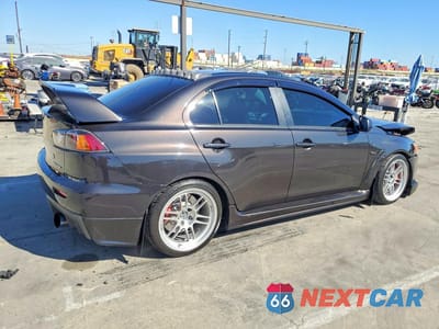 Trzecie zdjęcie samochodu z tyłu: 2011 MITSUBISHI LANCER EVOLUTION GSR VIN:JA32W8FV1BU043068 - miniatura