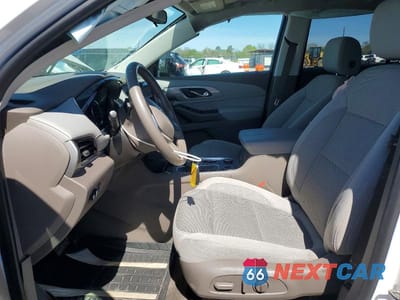 Zdjęcie 7 z 13 samochodu: 2019 CHEVROLET TRAVERSE LT VIN:1GNERGKW0KJ262014 - miniatura