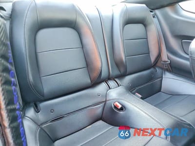 Zdjęcie 10 z 12 samochodu: 2019 FORD MUSTANG VIN:1FA6P8TH4K5172579 - miniatura