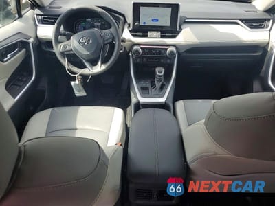 Zdjęcie 8 z 11 samochodu: 2024 TOYOTA RAV4 XLE PREMIUM VIN:2T3C1RFV6RC290059 - miniatura