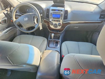 Zdjęcie 8 z 12 samochodu: 2011 HYUNDAI SANTA FE GLS VIN:5XYZGDAG6BG078849 - miniatura